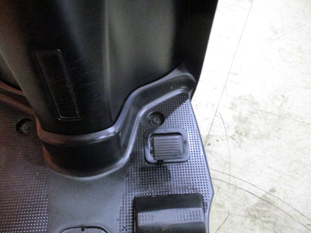 ＮＥＷＳタイプですから、リヤはフットブレーキ！！これは運転時、配送業務時本当に便利ですよ！！